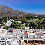 Captivating Coastal Townhouse In Aloha Pueblo With Amazing Mountain Views