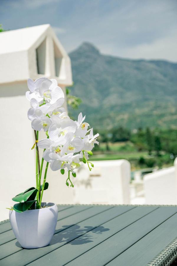 Captivating Coastal Townhouse In Aloha Pueblo With Amazing Mountain Views *