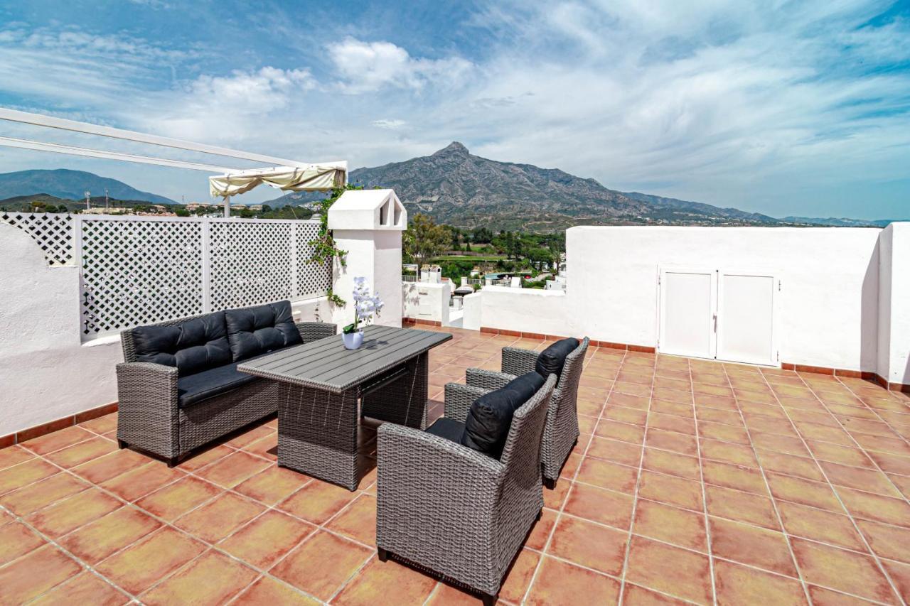 Captivating Coastal Townhouse In Aloha Pueblo With Amazing Mountain Views Holiday home *